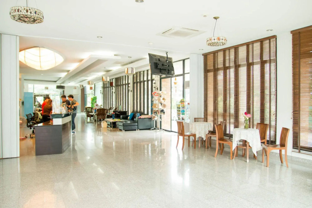 Huay kaew Palace 2