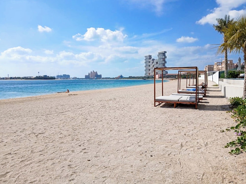PVH - Beach House - Luxurious 1BR
