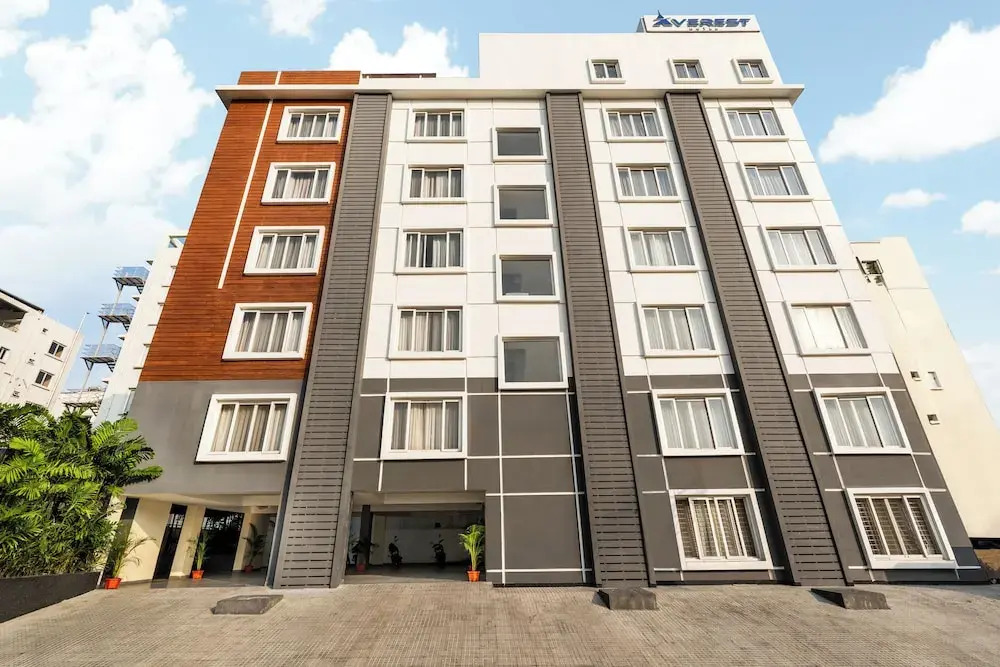 Destino by Monday Hotels Gachibowli