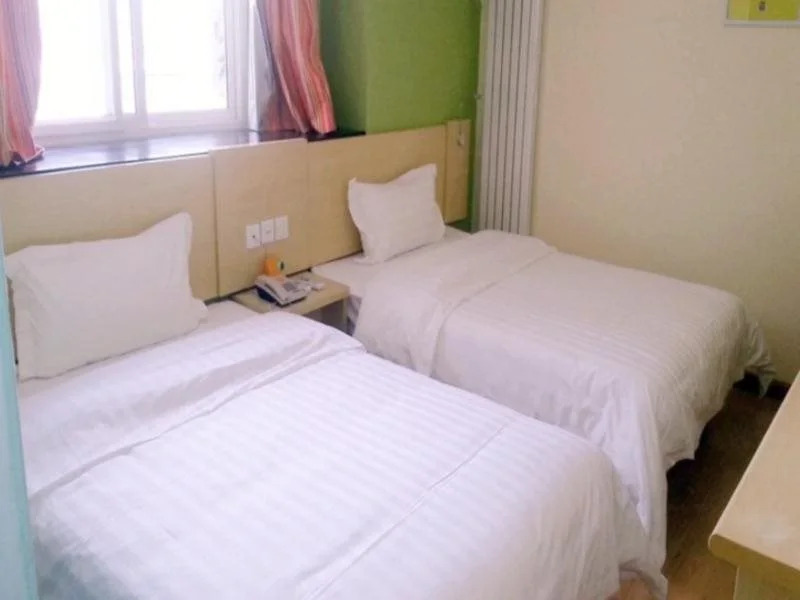 7Days Inn Huanggang Huangshang Dongmen Road