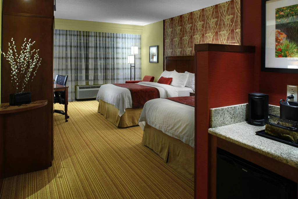 Courtyard by Marriott Boone