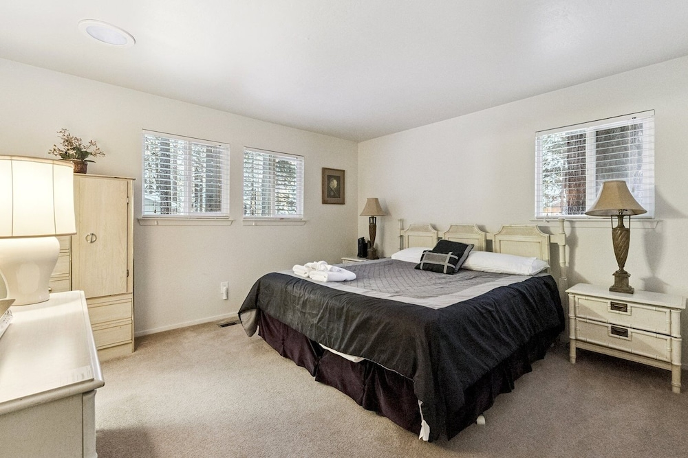 1293 Tata Lane 3 Bedroom Home