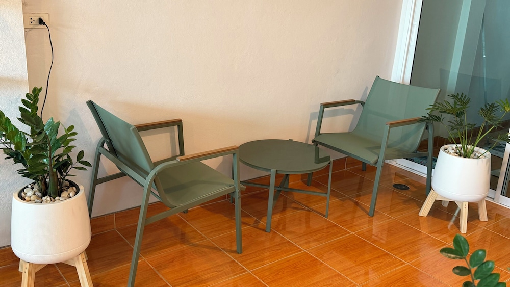 Softbox Hostel