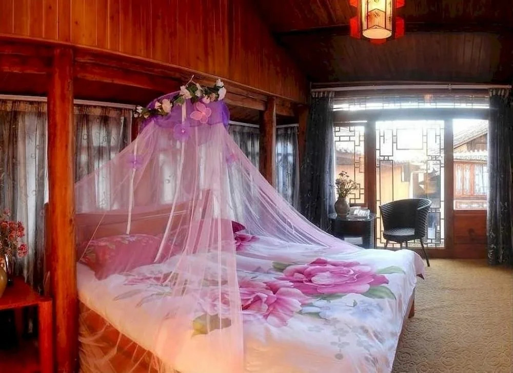Lijiang Porcelain Inn