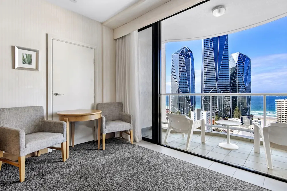 Gold Tower Private 16th Level Suite with Ocean Views