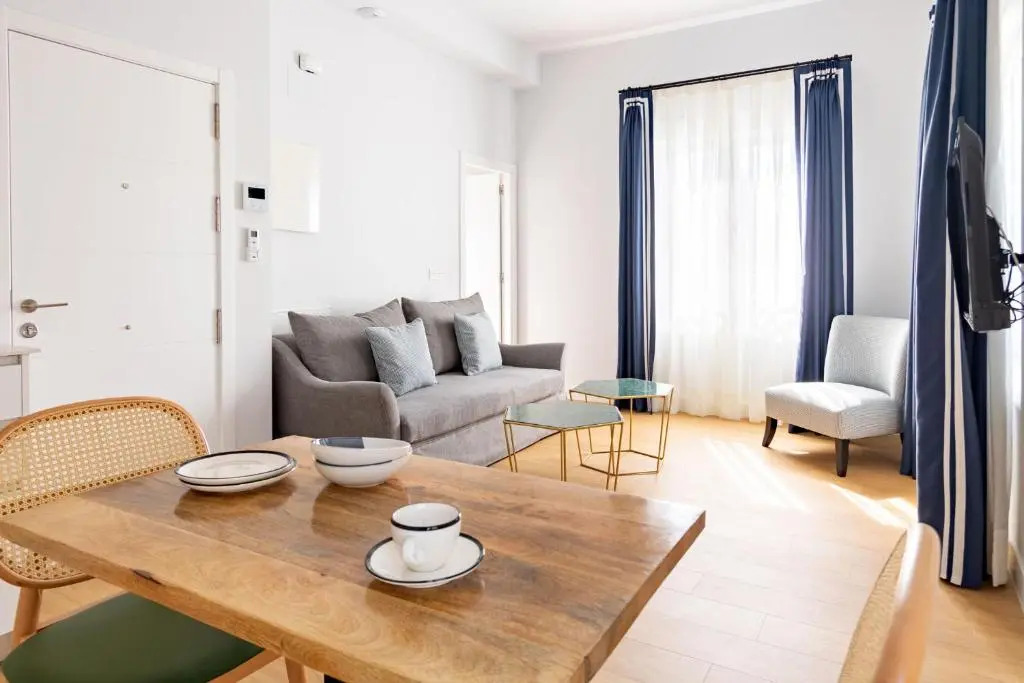 LS9- La Palmera Luxury by Valcambre