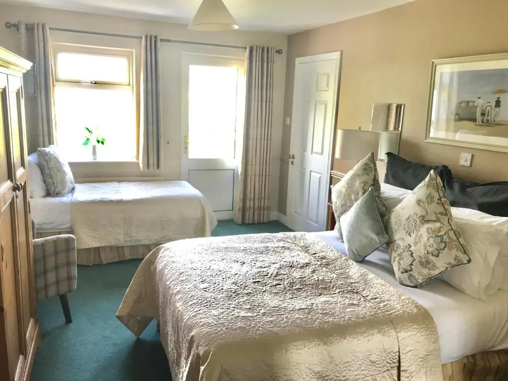 The Lantern Townhouse