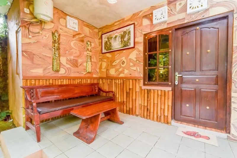 RedDoorz Plus near Tirta Empul Temple Ubud