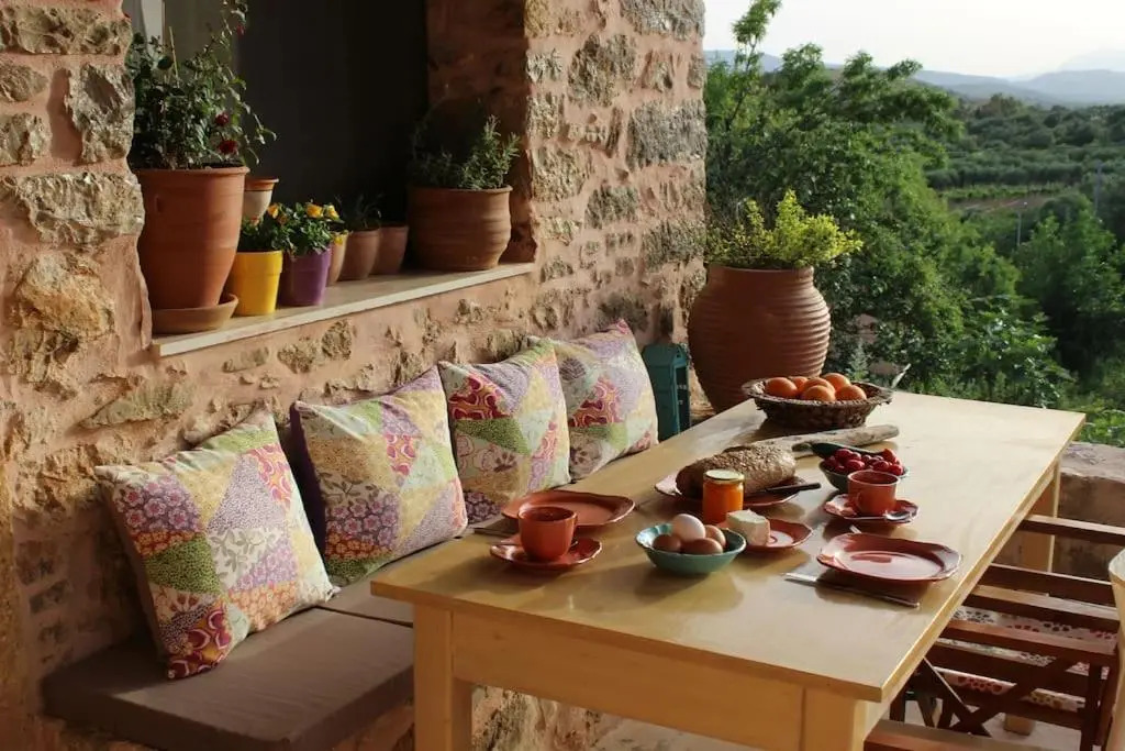 Orgon Farm Traditional Houses