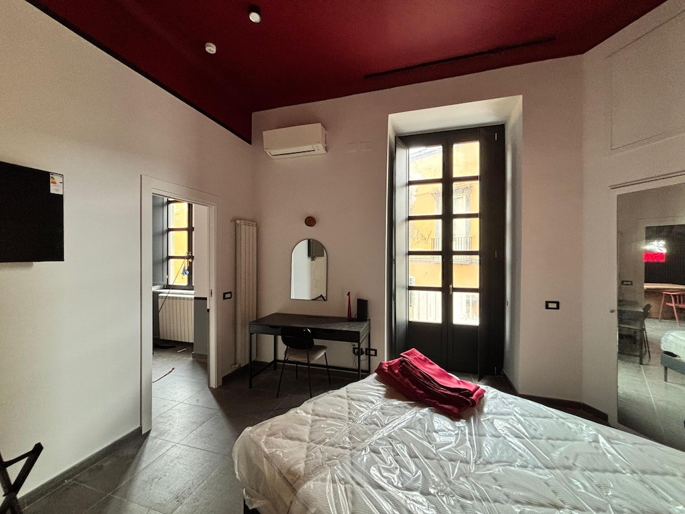 LH51 Urban Suite