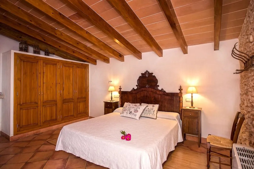 Agroturisme Fincahotel Can Bessol