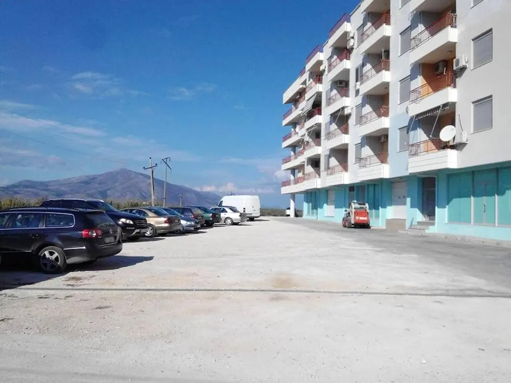Apartment With one Bedroom in Orikum, With Wonderful sea View, Shared Pool and Balcony - Near the Beach