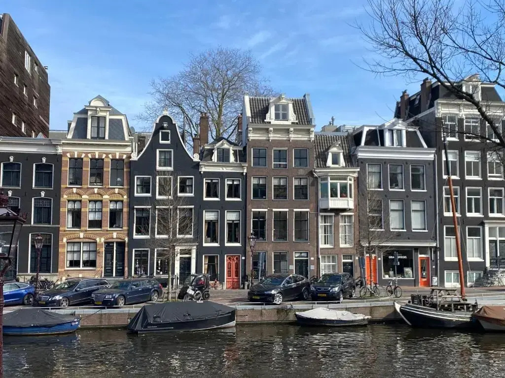 Prinsengracht Canal View Apartments