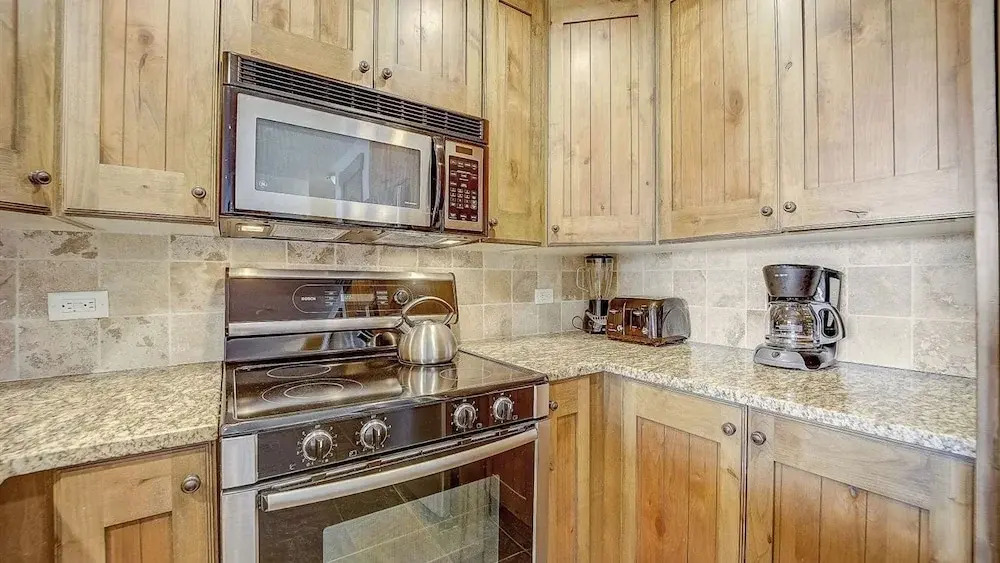 Resort Plaza #5037 by Avantstay Located in Park City Mountain Resort w/ Mountain Views