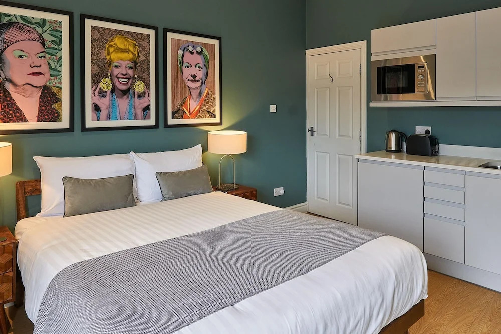 Host Apartments The Falkner Quarters III