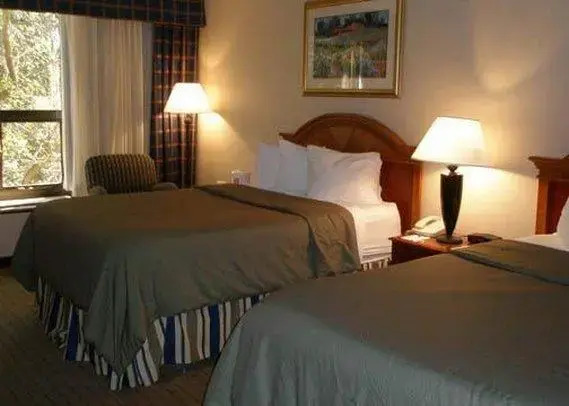 Clarion Inn
