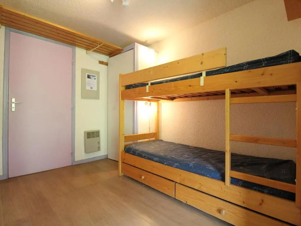 Appartement Lanslevillard, 1 pièce, 4 personnes - FR-1-508-172