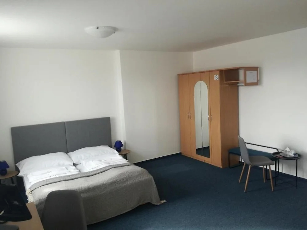 Garni G Hotel Žilina