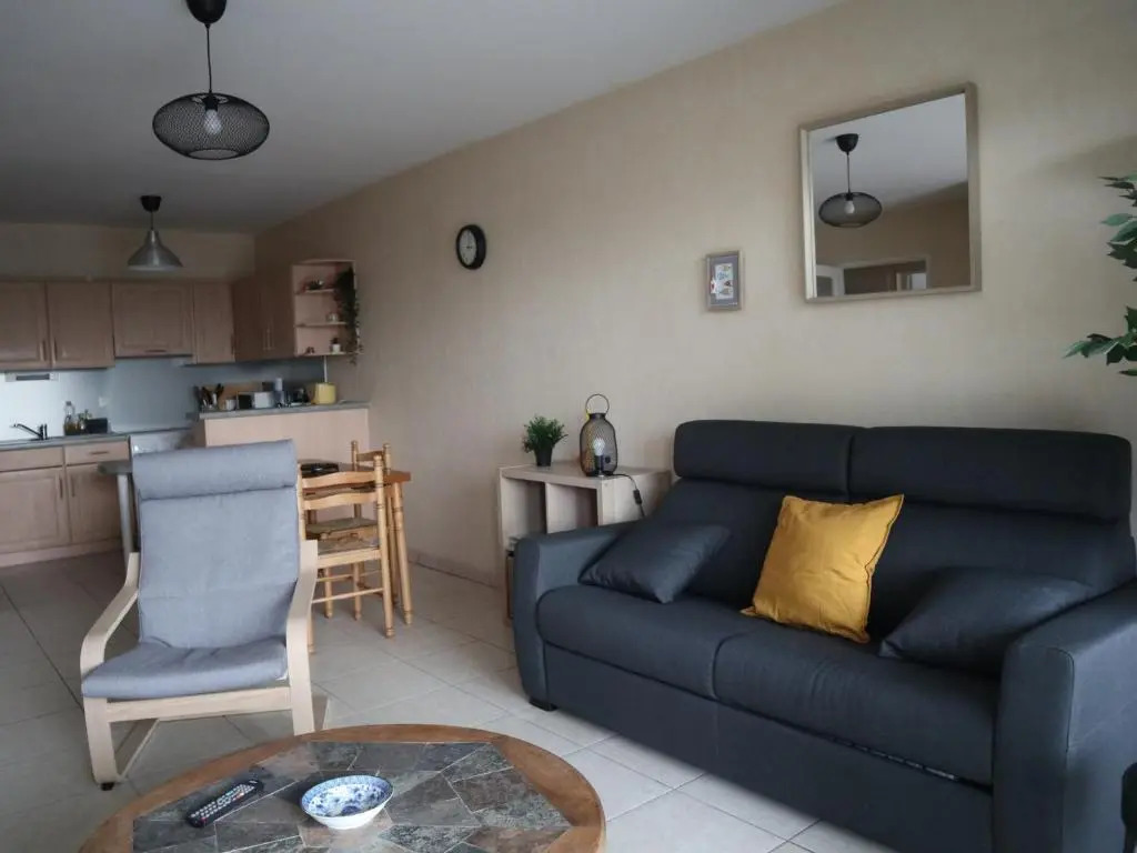 Appartement Les Sables-d'Olonne, 3 pièces, 6 personnes - FR-1-485-94