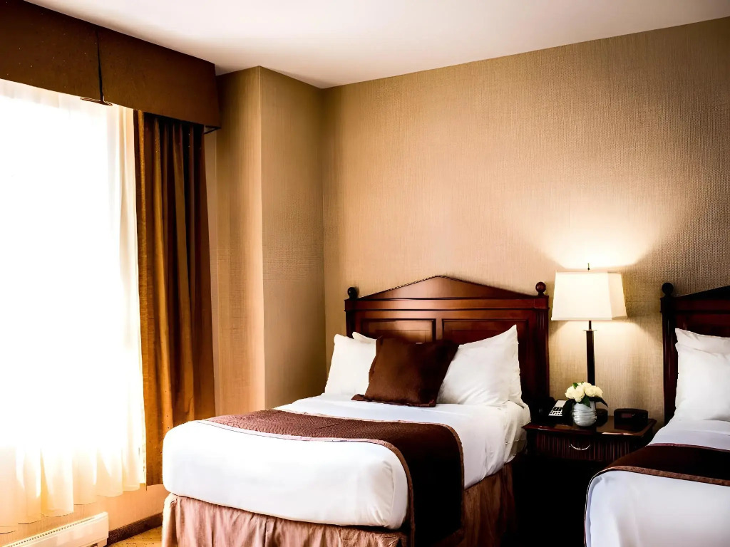 The Lord Nelson Hotel & Suites