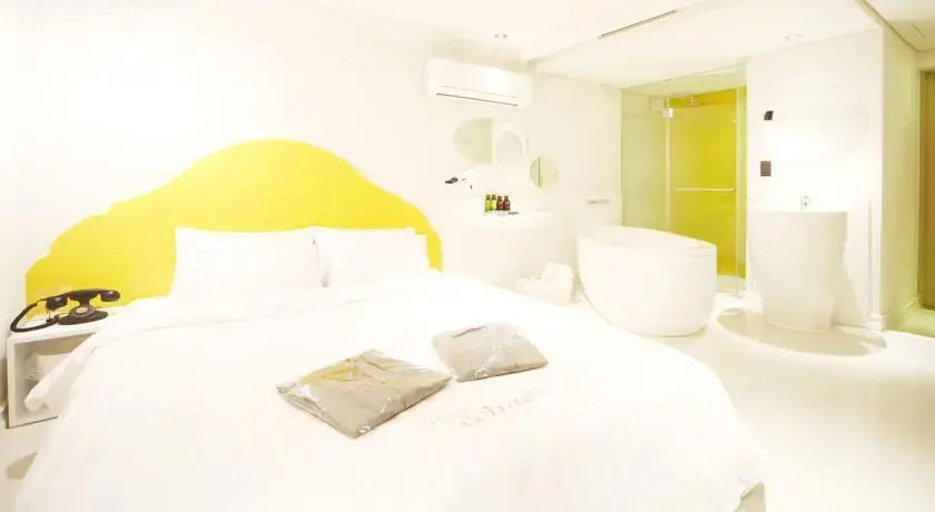 Echae Hotel 3 Sinchon