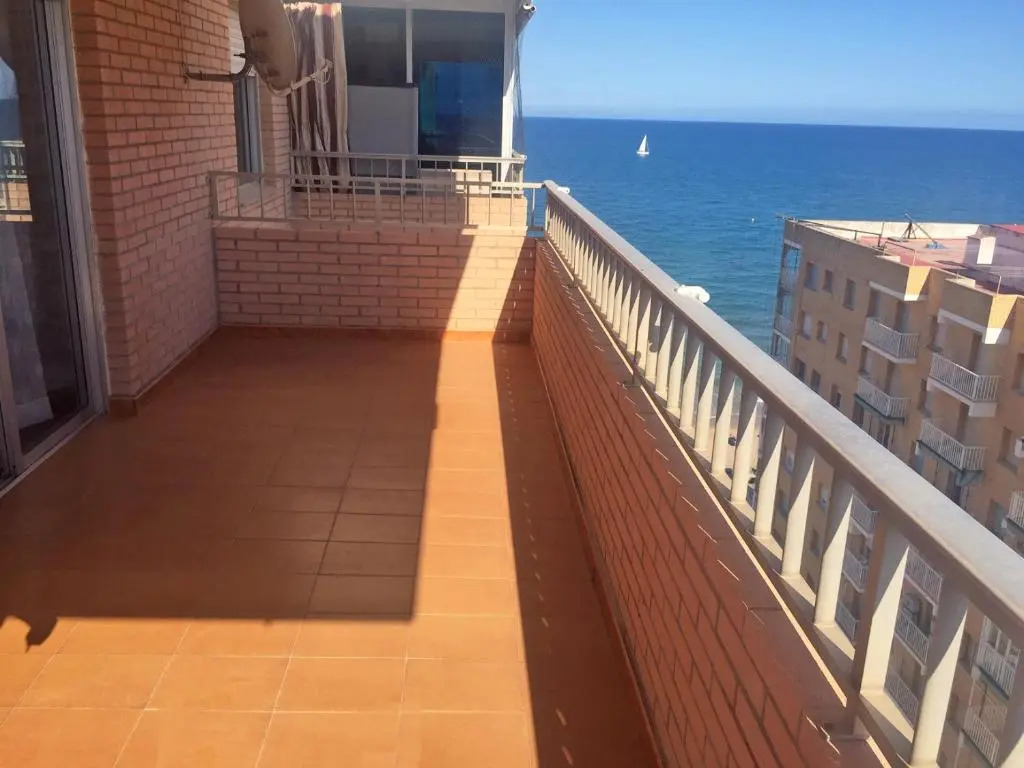 Apartamentos Columbretes 3000