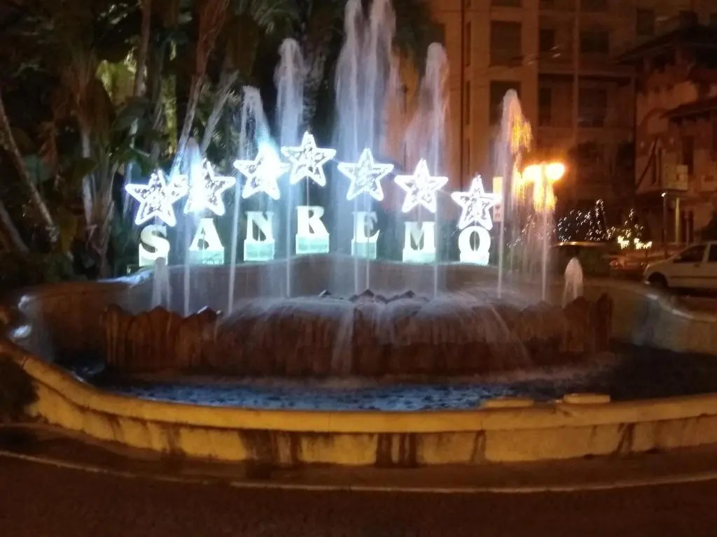 "6 in centro" guest house
