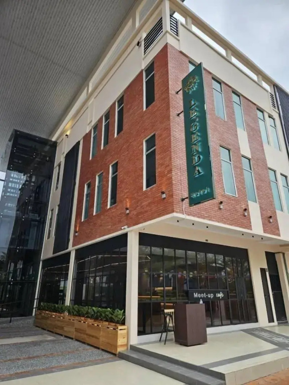 Legenda Hotel