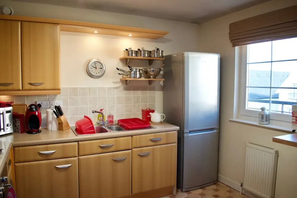 Traditional 2 Bedroom Edinburgh Apartment