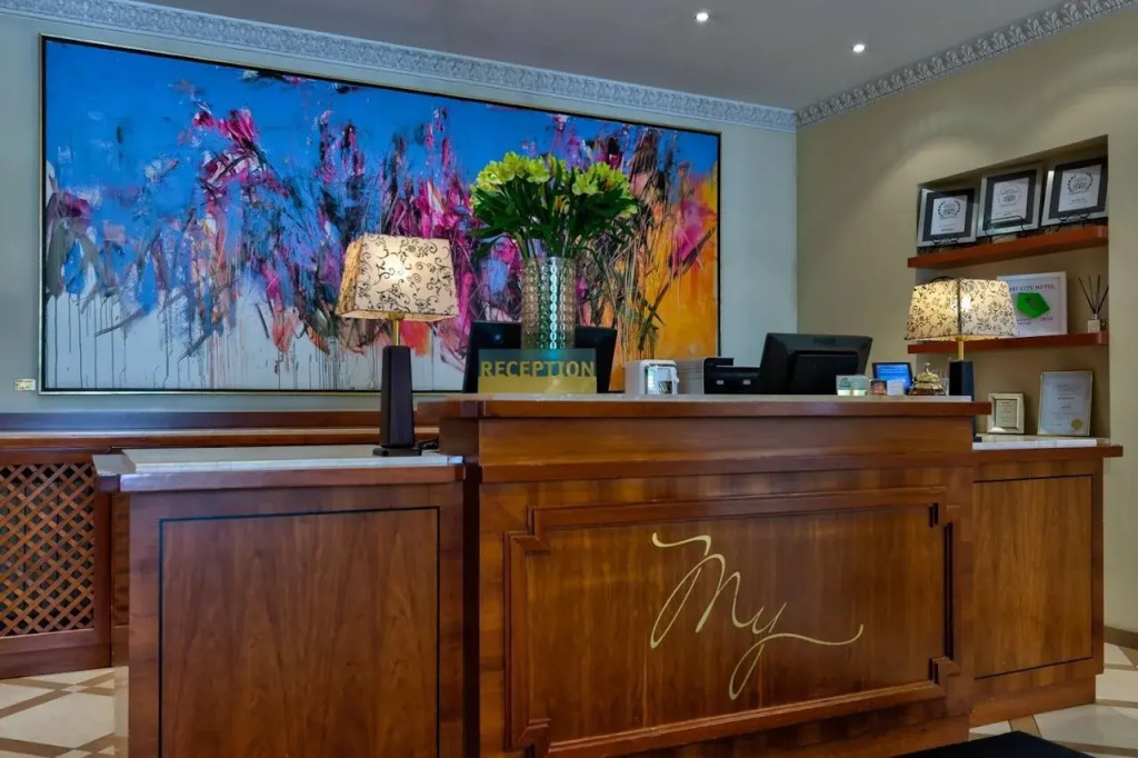 My City Hotel