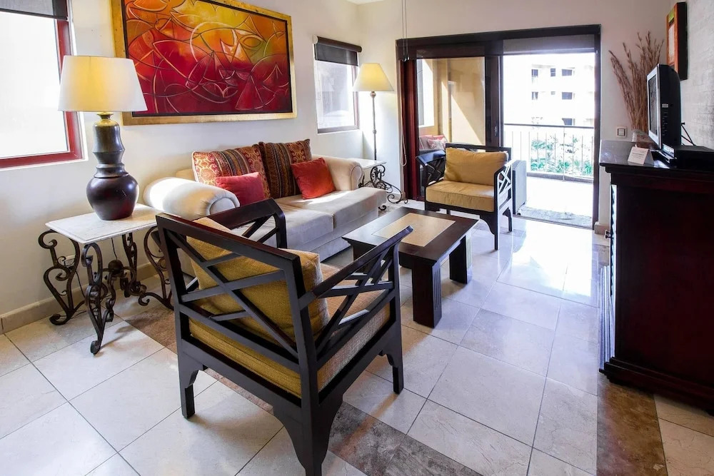 El Faro 305 Reef 2 Bedroom