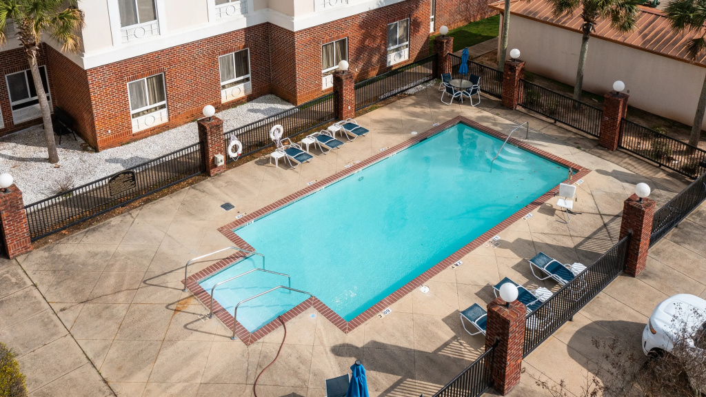 Holiday Inn Lucedale by IHG