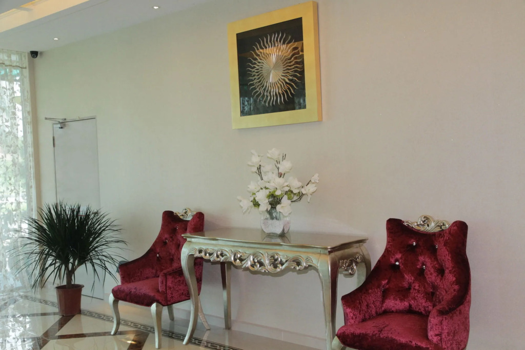 De Residence Hotel