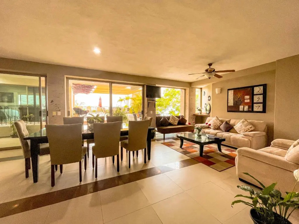 Villas Altas Beach View A1