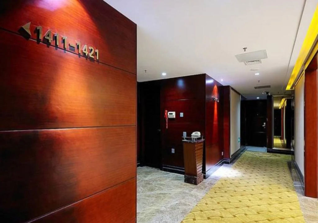 New Ziyang Hotel