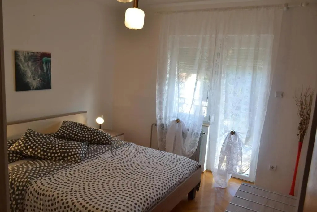 Apartments Peloža