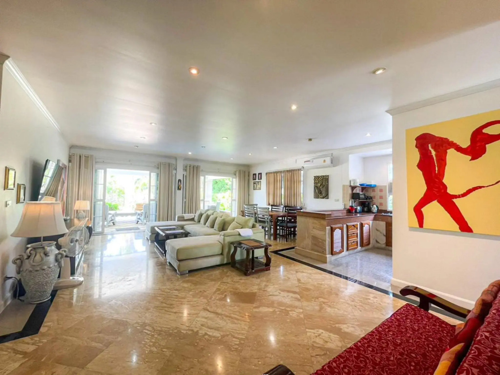 Laguna Villa 2