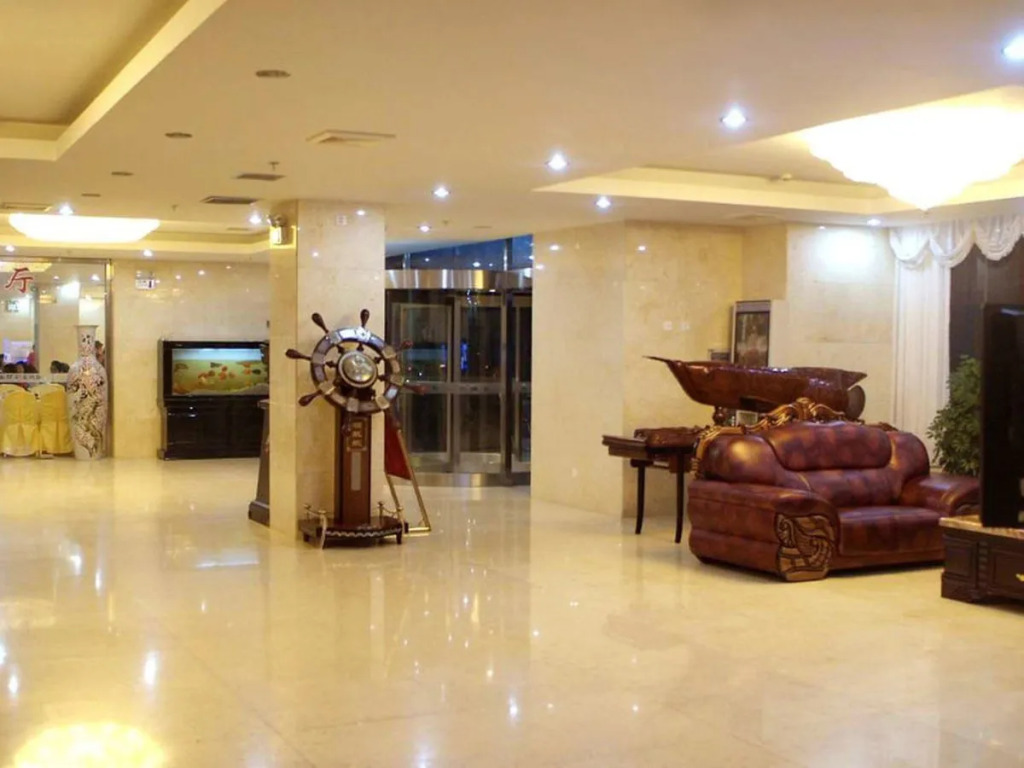 Longjian Du Business Hotel