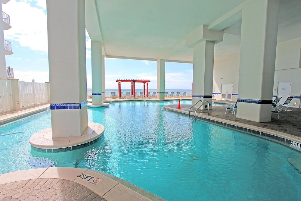 Majestic Beach Towers 2-1704