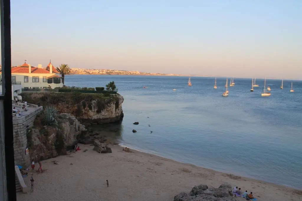 Casa dos Cotas - Amazing Seaside Apartment with Balcony