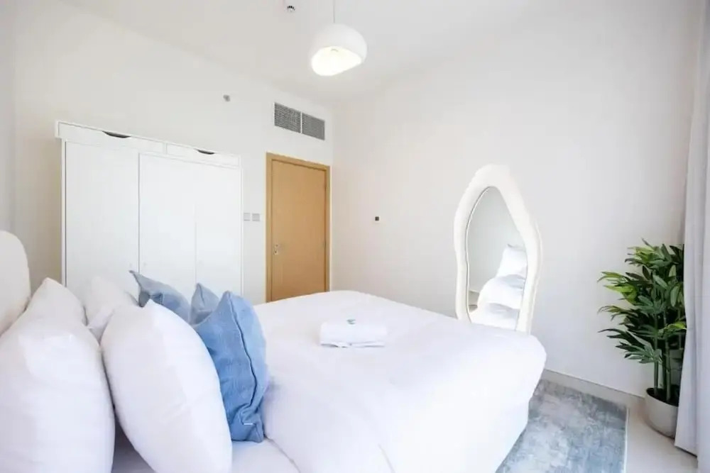 Bloomfields Dreamy 2BR in Radiant Boulev
