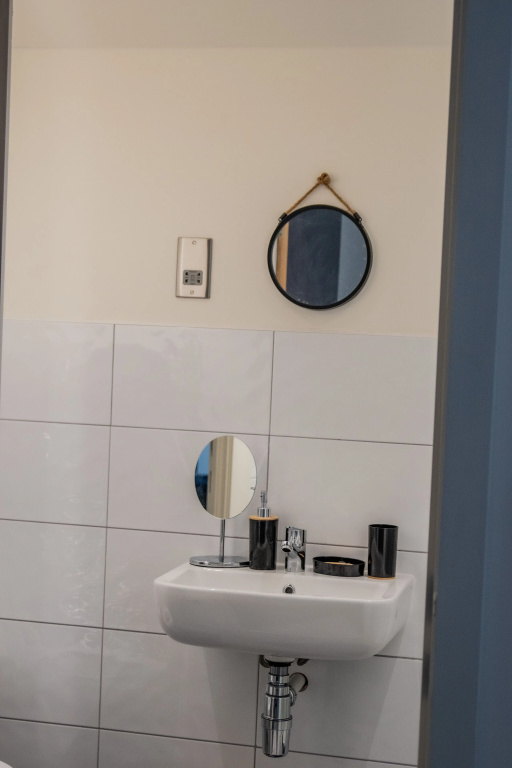 BV Conditioning House Royal Comfy Suite Bradford