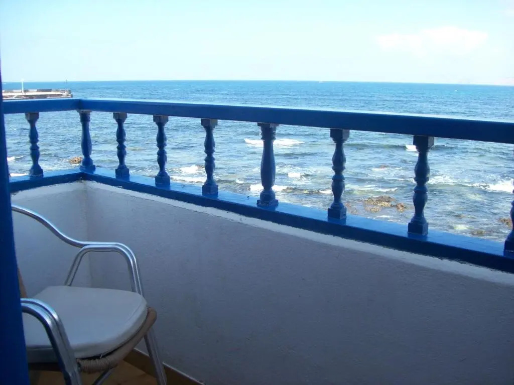 Absolute Beachfront Apartment