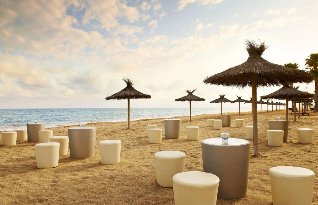 Le Meridien Ra Beach Hotel and Spa