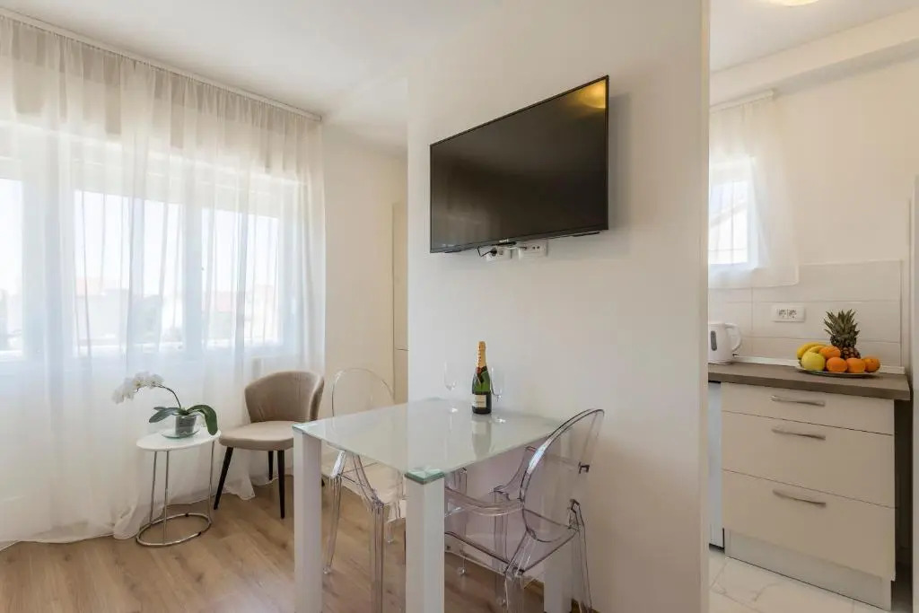 Mise Luxury Apartments
