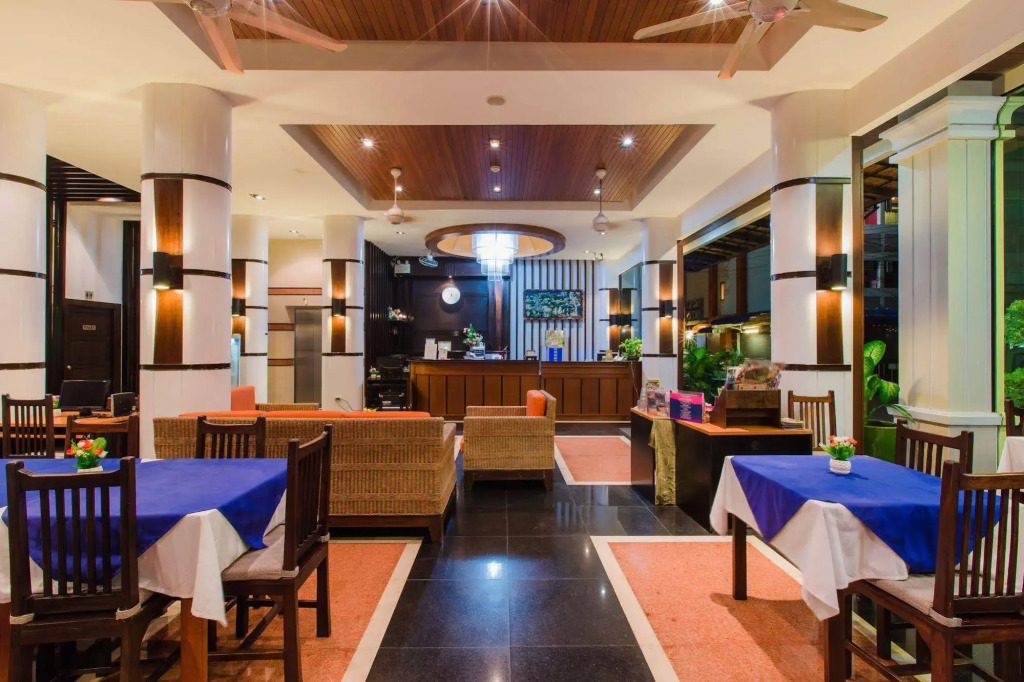 77 Patong Hotel & Spa