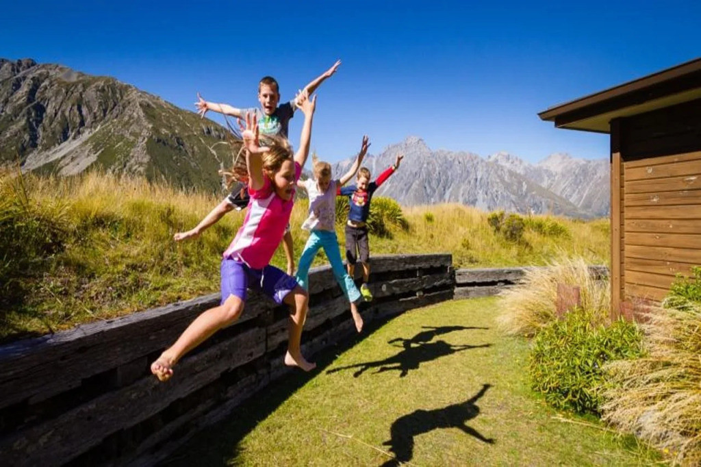 Haka House Hostel Aoraki Mt Cook