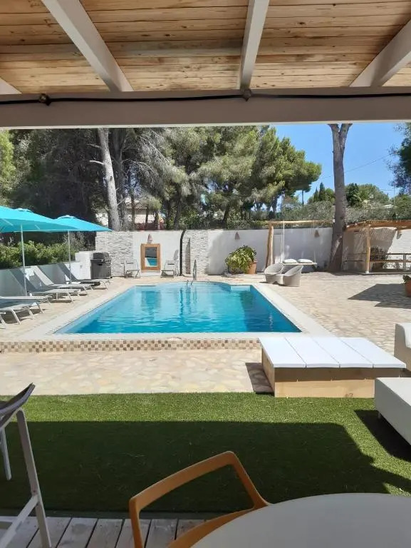 Casa Verano Eterno, a Peaceful Luxury Paradise near the Beach