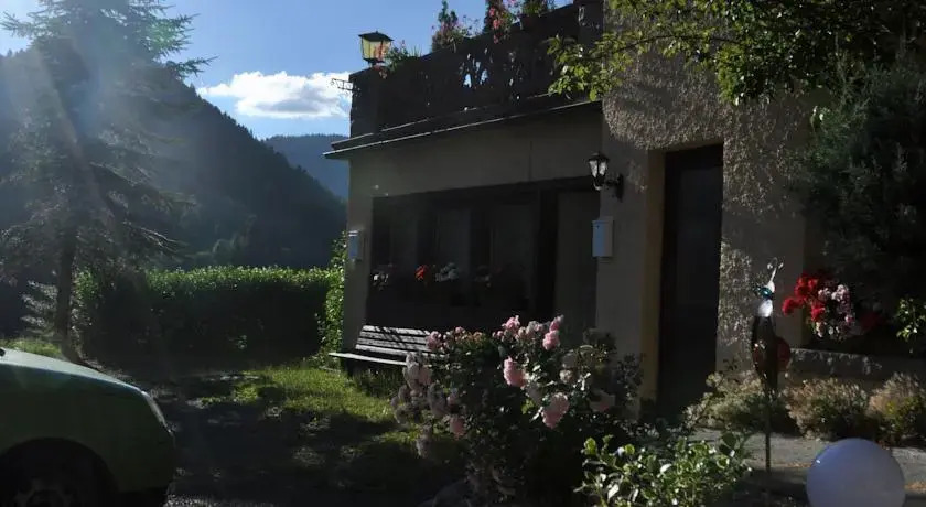 Haus Hirschburg