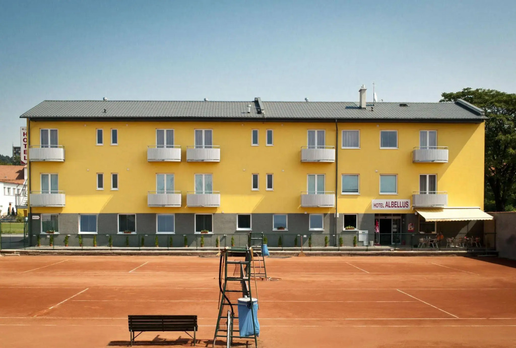 Hotel Albellus
